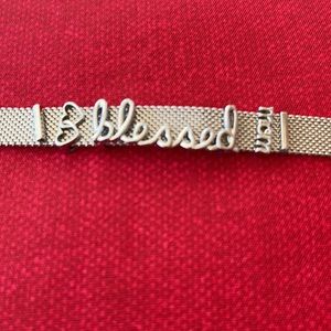 Silver keep collective bracelet with 5 charms